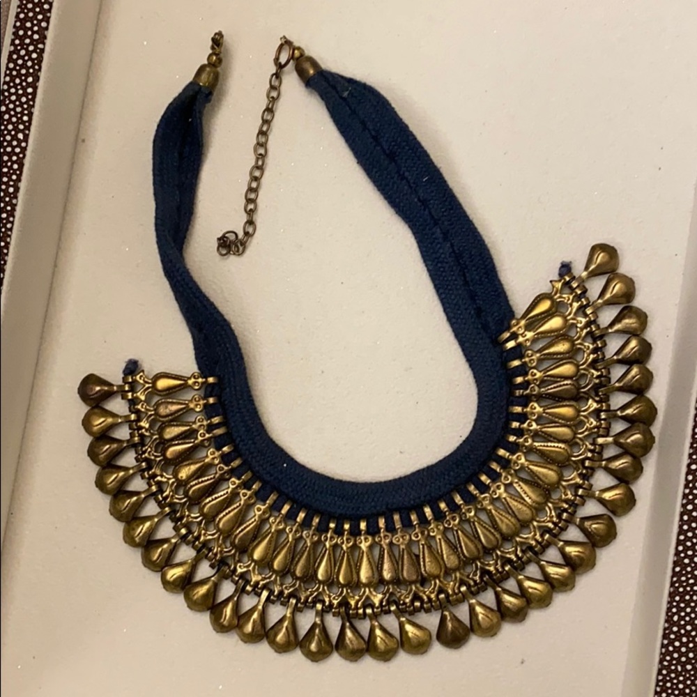 Necklace - Picture 2 of 4